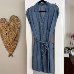 Suzy Shier Blue Button-Front Midi Dress